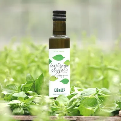 Abma's Basilicum Olijfolie 100ml, sfeerfoto 2