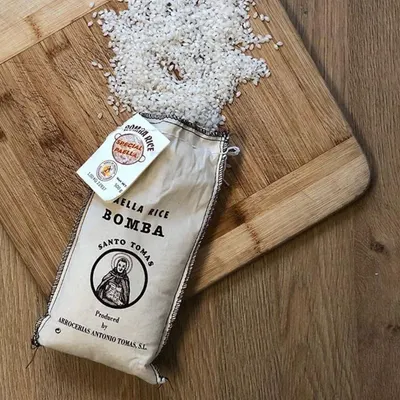 Arroz Tomàs Bomba rijst 500g, sfeerfoto 1