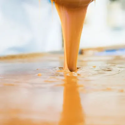 Buttermilk Caramel Sea Salt Fudge 150g, sfeerfoto 1