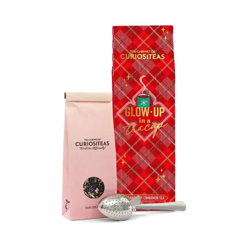 Curiositeas Cranberry Cinnamon Tea Giftbox - Tartan Red