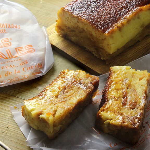 Sinaasappelpudding met torta's